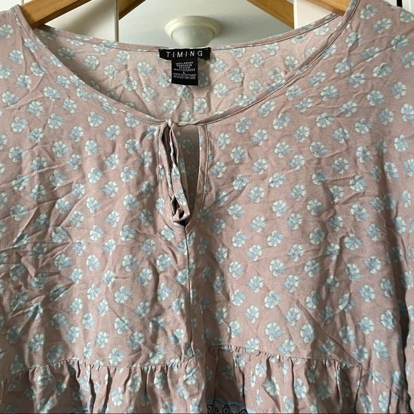 Timing 100% Rayon Peplum Blouse Size L - Picture 6 of 11